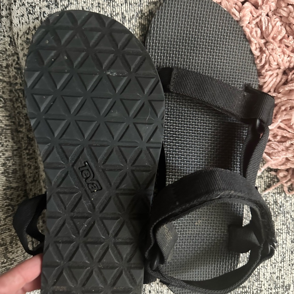 Teva Women's Black Sandals - Picture 4 of 4